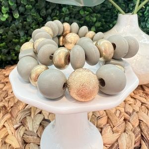 Set of 2 Chunky Beaded Stretch Bracelets New Boutique Gray Wood and Gold Beads